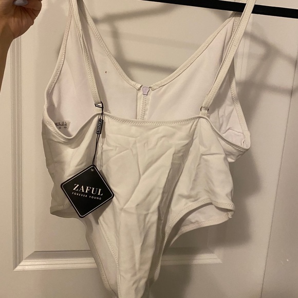 Zaful One Piece Swimsuit - Picture 2 of 2